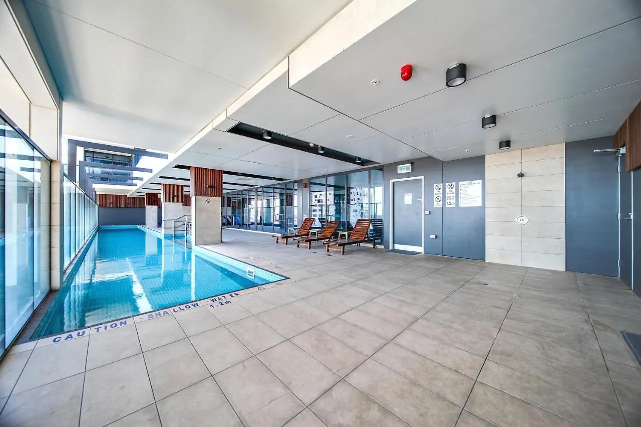Contemporary 3Br Paradise On Franklin Street Adelaide