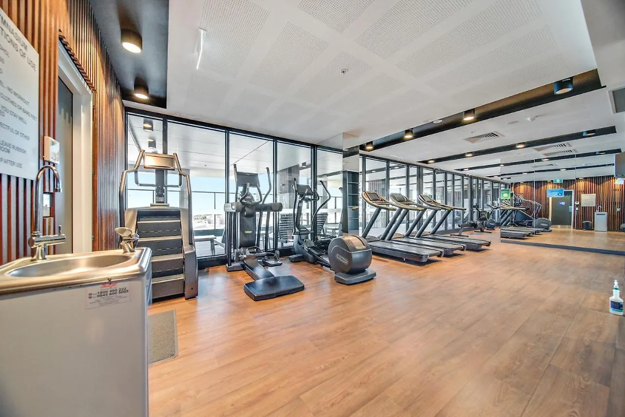 Contemporary 3Br Paradise On Franklin Street Adelaide Daire