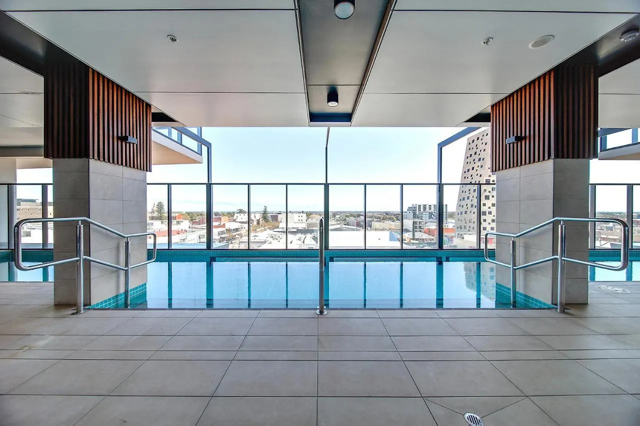 Contemporary 3Br Paradise On Franklin Street Adelaide